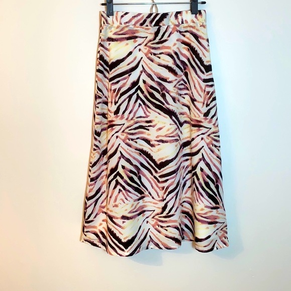 Kendall + Kylie Blush Midi Skirt - Picture 1 of 5